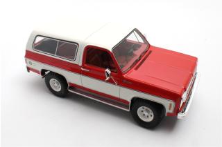 Chevrolet Blazer K5 red/white 73-78 Cult Scale Models 1:18 Resinemodell (Türen, Motorhaube... nicht zu öffnen!)