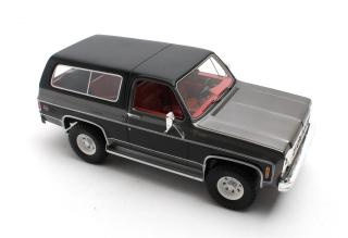 Chevrolet Blazer K5 grey/black 73-78 Cult Scale Models 1:18 Resinemodell (Türen, Motorhaube... nicht zu öffnen!)