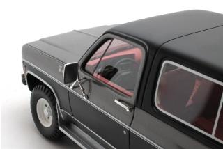 Chevrolet Blazer K5 grey/black 73-78 Cult Scale Models 1:18 Resinemodell (Türen, Motorhaube... nicht zu öffnen!)
