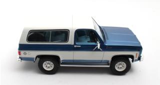 Chevrolet Blazer K5 blue/white 73-78 Cult Scale Models 1:18 Resinemodell (Türen, Motorhaube... nicht zu öffnen!)