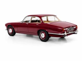 Jaguar XJ6 4.2 Series 1 (1968) - regency red Cult Scale Models 1:18 Resinemodell (Türen, Motorhaube... nicht zu öffnen!)