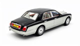 Rolls Royce Silver seraph black/silver 1998 Cult Scale Models 1:18 Resinemodell (Türen, Motorhaube... nicht zu öffnen!)