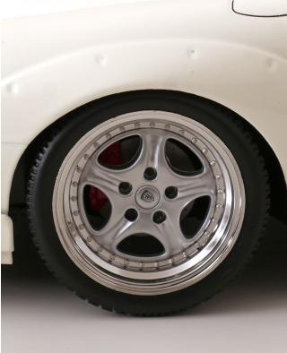 Porsche 911 (993) GT2 1996 mit Speedline-Felgen weiß KK-Scale 1:12 Metallmodell
