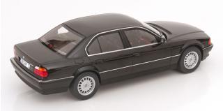 BMW 740i E38 schwarzmetallic KK-Scale 1:18 Metallmodell (Türen, Motorhaube... nicht zu öffnen!)
