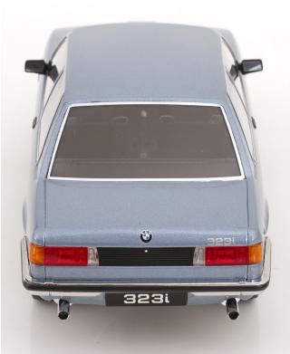 BMW 313i E21 1978 hellblaumetallic KK-Scale 1:18 Metallmodell (Türen, Motorhaube... nicht zu öffnen!)
