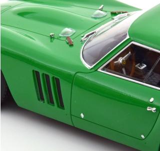 Ferrari 250 GTO 1962 grün/gelb (mit 4 verschiedenen Decalsätzen) KK-Scale 1:18 Metallmodell (Türen, Motorhaube... nicht zu öffnen!)