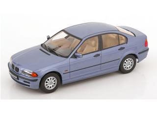 BMW 3er E46 Limousine 1999 hellblau-metallic KK-Scale 1:18 Metallmodell (Türen, Motorhaube... nicht zu öffnen!)