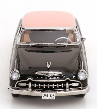 DeSoto Fireflite Sedan 1955 schwarz/pink KK-Scale 1:18 Metallmodell (Türen, Motorhaube... nicht zu öffnen!)