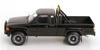 Toyota Truck Xtra Cab 4x4 (Hilux) 1985 schwarz (Zurück in die Zukunft III \"look alike\")  KK-Scale 1:18 Metallmodell (Türen, Motorhaube... nicht zu öffnen!)