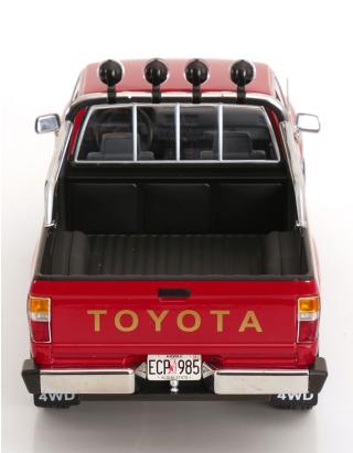 Toyota Truck Xtra Cab 4x4 (Hilux) 1985 rot KK-Scale 1:18 Metallmodell (Türen, Motorhaube... nicht zu öffnen!)
