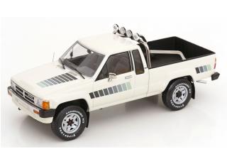 Toyota Truck Xtra Cab 4x4 (Hilux) weiß KK-Scale 1:18 Metallmodell (Türen, Motorhaube... nicht zu öffnen!)