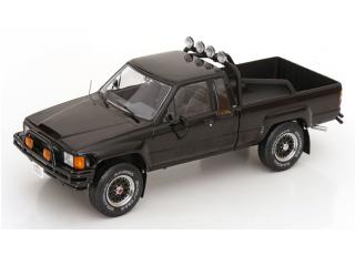 Toyota Truck Xtra Cab 4x4 (Hilux) Zurück in die Zukunft II schwarz KK-Scale 1:18 Metallmodell (Türen, Motorhaube... nicht zu öffnen!)