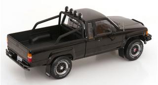 Toyota Truck Xtra Cab 4x4 (Hilux) Zurück in die Zukunft II schwarz KK-Scale 1:18 Metallmodell (Türen, Motorhaube... nicht zu öffnen!)