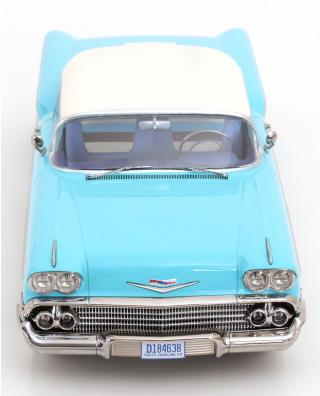 Chevrolet Bel Air Impala Coupe 1958 türkis/creme KK-Scale 1:18 Metallmodell (Türen, Motorhaube... nicht zu öffnen!)