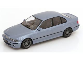 BMW M5 E39 1998 silverstone-blaumetallic KK-Scale 1:18 Metallmodell (Türen, Motorhaube... nicht zu öffnen!)