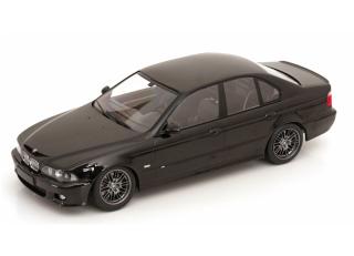 BMW M5 E39 1998 schwarz KK-Scale 1:18 Metallmodell (Türen, Motorhaube... nicht zu öffnen!)