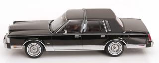 Lincoln Town Car 1985 schwarz aus dem Film \"Der Mandant\" KK-Scale 1:18 Metallmodell (Türen, Motorhaube... nicht zu öffnen!)
