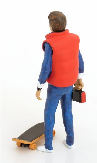 Figur Morty  KK-Scale 1:18 Metallmodell (Türen, Motorhaube... nicht zu öffnen!)