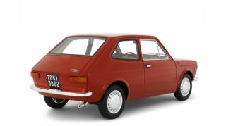 FIAT 127 1° SERIE 1971 rot Laudoracing 1:18 Resinemodell (Türen, Motorhaube... nicht zu öffnen!)