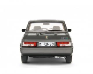 ALFA ROMEO ALFA 33 1.7 Q.V. 1986 Grau Laudoracing 1:18 Resinemodell (Türen, Motorhaube... nicht zu öffnen!)