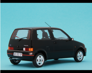 Fiat Cinquecento Sporting 1994 - Colore  : Nero / Schwarz Laudoracing 1:18 Resinemodell (Türen, Motorhaube... nicht zu öffnen!)