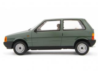 FIAT UNO 45 1983 Grün Laudoracing 1:18 Resinemodell (Türen, Motorhaube... nicht zu öffnen!)