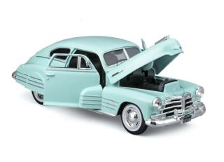 Chevrolet `48 Fleetline Aerosedan hellgrün Maisto 1:24