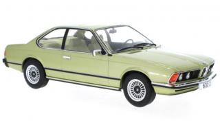 BMW 6er (E24), metallic-hellgrün, 1976 MCG 1:18 Metallmodell, Türen und Hauben nicht zu öffnen