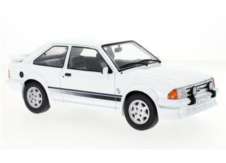 Ford Escort MK III RS Turbo, weiss, 1985 MCG 1:18 Metallmodell, Türen und Hauben nicht zu öffnen