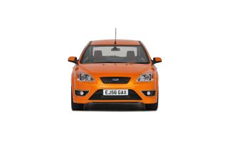 Ford Focus MK2 ST 2.5  Electric orange 2006 - Rechtslenker (999 pcs) OttO mobile 1:18 Resinemodell (Türen, Motorhaube... nicht zu öffnen!)