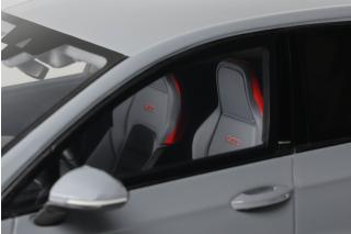 Volkswagen Golf GTI Mk2 Moonstone Grey 2024 OttO mobile 1:18 Resinemodell (Türen, Motorhaube... nicht zu öffnen!)