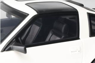 NISSAN 300ZX TURBO (Z31) SHIRO EDITION WHITE PEARL 234 1988 OttO mobile 1:18 Resinemodell (Türen, Motorhaube... nicht zu öffnen!)