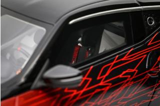 NISSAN Z GT4 (2022 SEMA SHOW) RED 2022 OttO mobile 1:18 Resinemodell (Türen, Motorhaube... nicht zu öffnen!)