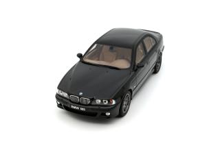 BMW E39 M5 BLACK SAPHIRE METALLIC 475 2000 OttO mobile 1:18 Resinemodell (Türen, Motorhaube... nicht zu öffnen!)