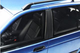 BMW 328i E36 Touring M Package OttOmobile 1:18 Resinemodell (Türen, Motorhaube... nicht zu öffnen!)