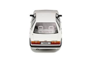 Audi 200 quattro 20v Pearl White 9019 OttO mobile 1:18 Resinemodell (Türen, Motorhaube... nicht zu öffnen!)