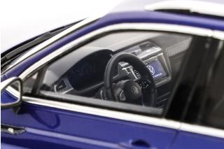 Volkswagen Tiguan R 2021 blau  OttO mobile 1:18 Resinemodell (Türen, Motorhaube... nicht zu öffnen!)