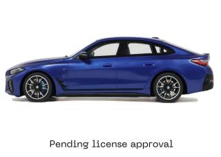 BMW I4 M50 BLUE 2021 OttO mobile 1:18 Resinemodell (Türen, Motorhaube... nicht zu öffnen!)