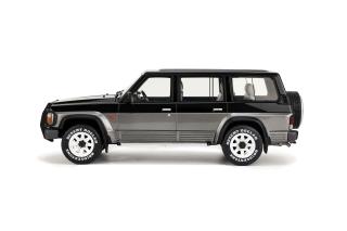 Nissan Patrol GR Y60 1992 Graphite Grey KH2 / Black OttO mobile 1:18 Resinemodell (Türen, Motorhaube... nicht zu öffnen!)