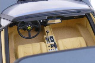 Ferrari 308 GTS (European Version)  Color:  Blu Medio Metallizzato \"Limited 1000 pieces\" - Sticker on the box Norev 1:18 Metallmodell (Türen/Hauben nicht zu öffnen!)
