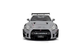 Nissan GT-R (R35) W/ Liberty Walk Body kit 2.0 2024 mit Figur - S1805821  Solido 1:18 Metallmodell