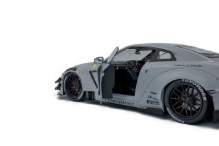Nissan GT-R (R35) W/ Liberty Walk Body kit 2.0 2024 mit Figur - S1805821  Solido 1:18 Metallmodell