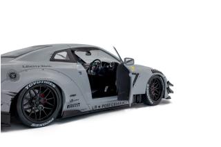 Nissan GT-R (R35) W/ Liberty Walk Body kit 2.0 2024 mit Figur - S1805821  Solido 1:18 Metallmodell