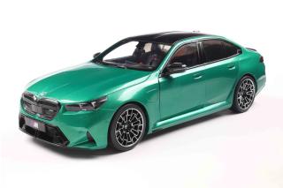 BMW M5 M 2025 Isle of Man Green S1814701 Solido 1:18 Metallmodell