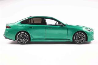BMW M5 M 2025 Isle of Man Green S1814701 Solido 1:18 Metallmodell