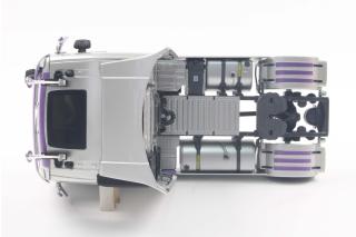 Volvo FH Globetrotter XL silb./lila Solido 1:18 Metallmodell
