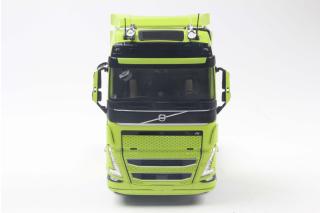 Volvo Trucks FH Globetrotter XL 2023 neon grün S2400107 Solido 1:18 Metallmodell