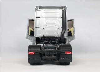 MERCEDES-BENZ ACTROS L SILVER & BLACK 2021 S2400206 Solido 1:18 Metallmodell