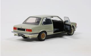 BMW 323I RESEDAGRUN-METALLIC 1980 S1812804 Solido 1:18 Metallmodell