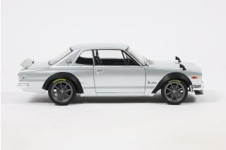 NISSAN SKYLINE 2000 GT-R (KPGC10) HAKOSUKA SOLIDO WORKS SILVER 1970 S1812804 Solido 1:18 Metallmodell